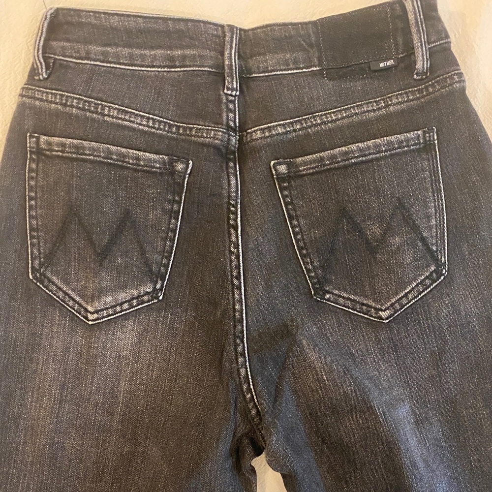 NWT Mother 90s style/ baggy leg black jeans- size 26